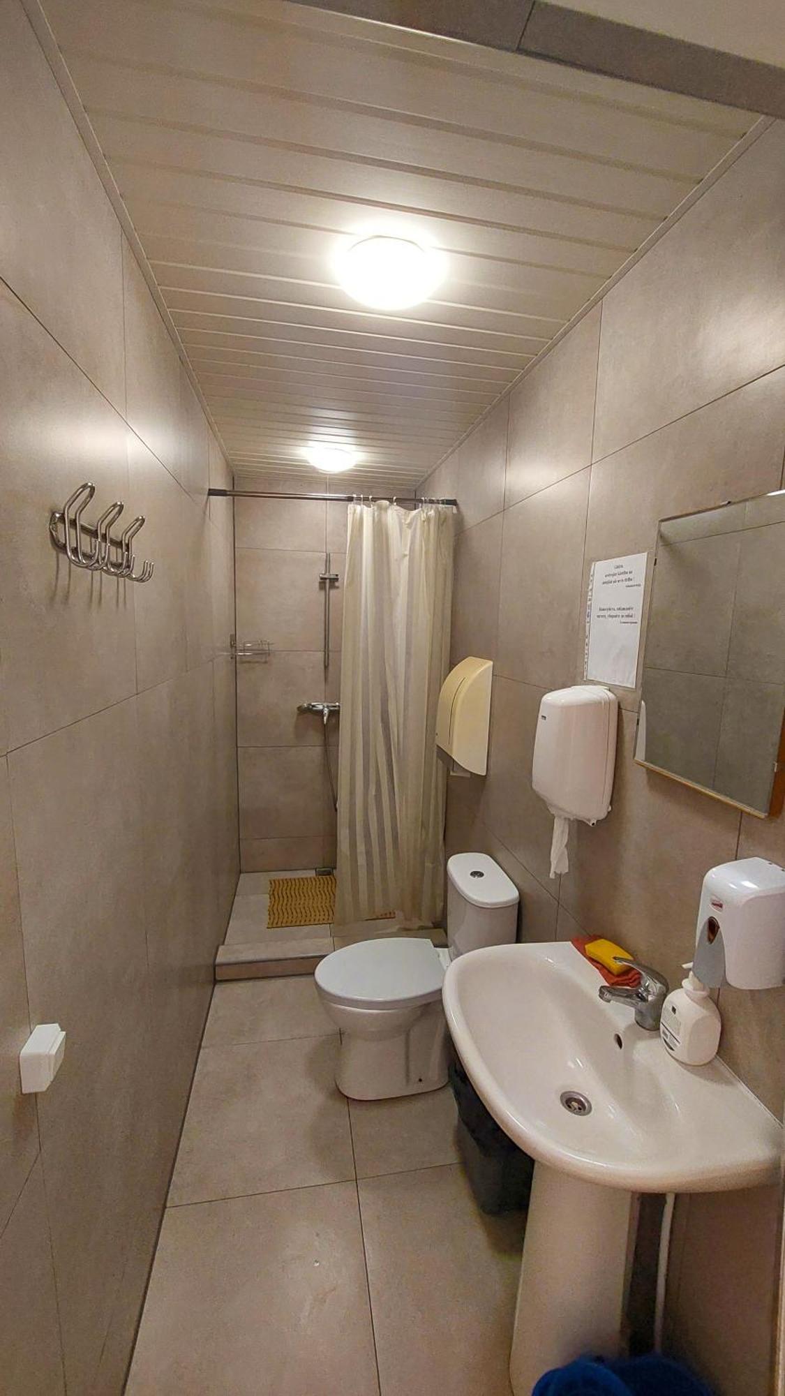 Happy Hostel Riga Ngoại thất bức ảnh